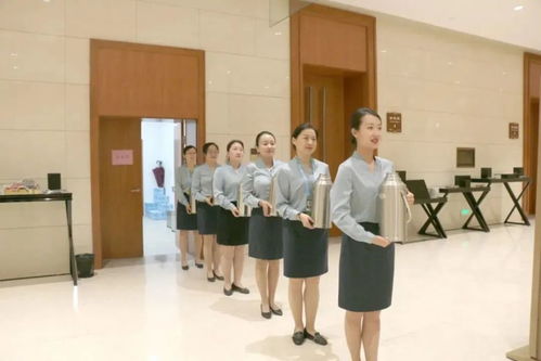 敦煌文博公司系統(tǒng)化開(kāi)展會(huì)務(wù)服務(wù)培訓(xùn)演練 提升專業(yè)公關(guān)禮儀水準(zhǔn)
