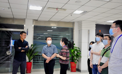 四川省經(jīng)信廳軟件與信息安全處處長李順睿一行到科瑞公司調(diào)研